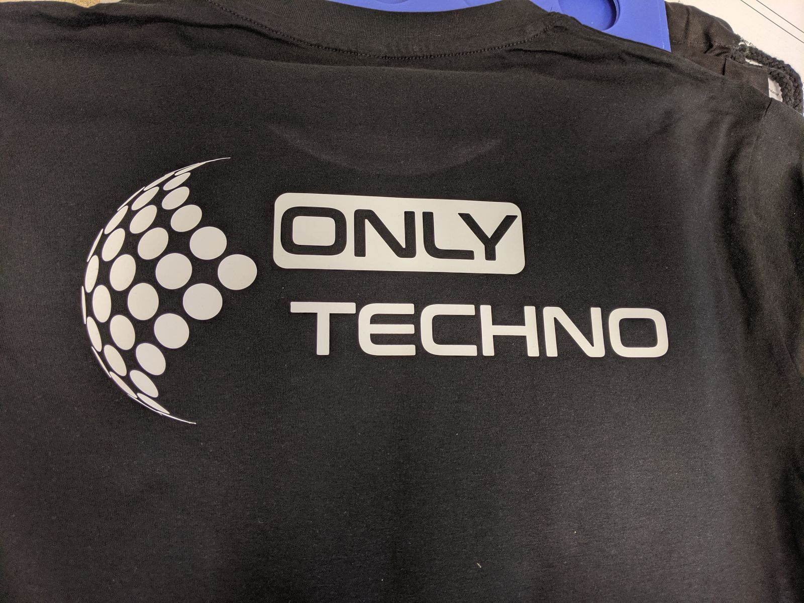 Bedruckte Arbeitskleidung mit Firmenlogo – Stoff³ Kassel Workwear